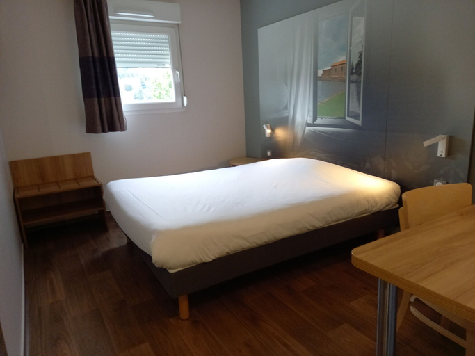 Bedroom 4, B&B HOTEL Saint-Etienne Monthieu, Loire