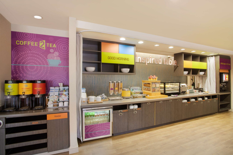Food & Drinks 5, Home2 Suites by Hilton Charlotte I-77 Tyvola Rd, Mecklenburg