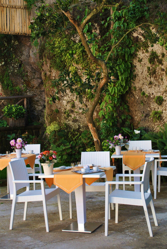 Others 5, Il Palmento Relais, Napoli