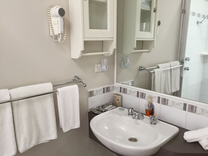 Bathroom 4, The Noble Grape Guesthouse, Augusta-Margaret River