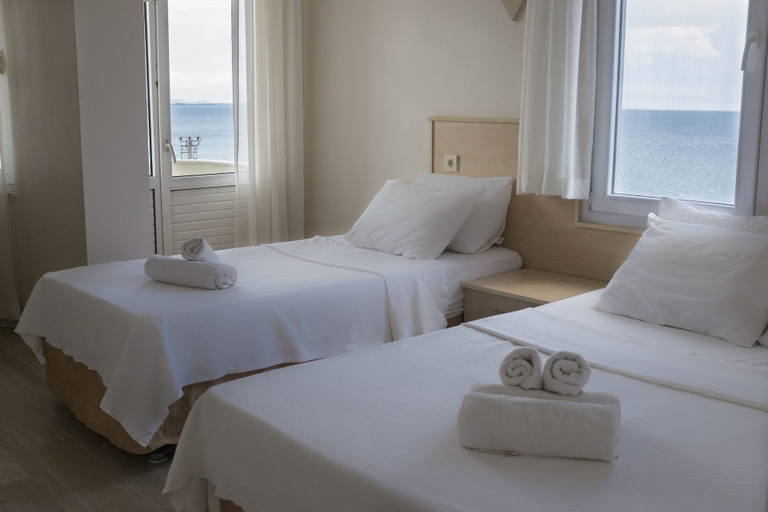 Bedroom 4, Ege Soley Hotel, Ayvalık
