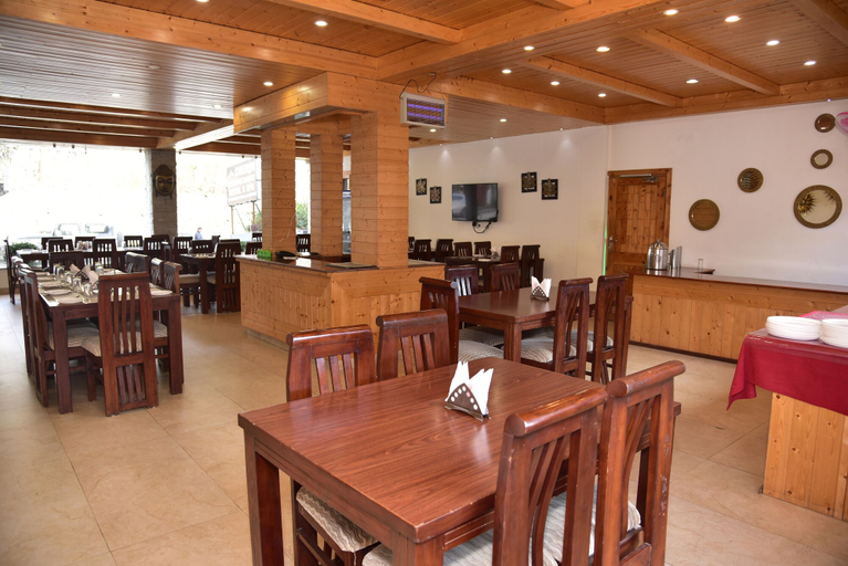 Food & Drinks 5, Chandertal Regency Hotel & Spa, Manali, Kullu