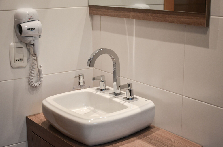 Bathroom 3, Viena Flats, Gramado