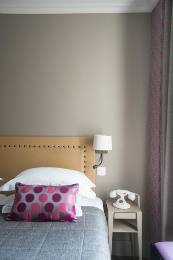 Bedroom 3, Hôtel Apollon Montparnasse, Paris