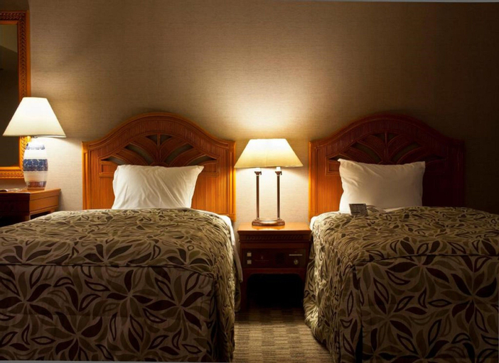 Bedroom 4, Rizzan Sea Park Hotel Tancha Bay, Onna