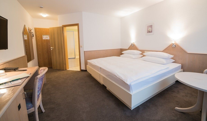 Bedroom 2, Hotel am Wasen, Ludwigsburg