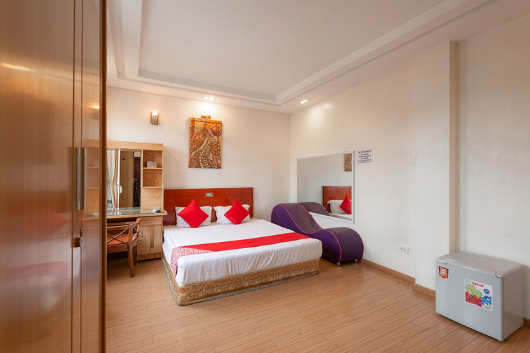 Bedroom 3, OYO 472 Lenka Hotel, Hoài Đức