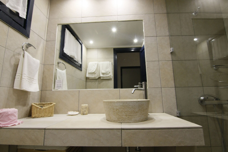 Bathroom 4, Mare Vista Hotel - Epaminondas, South Aegean
