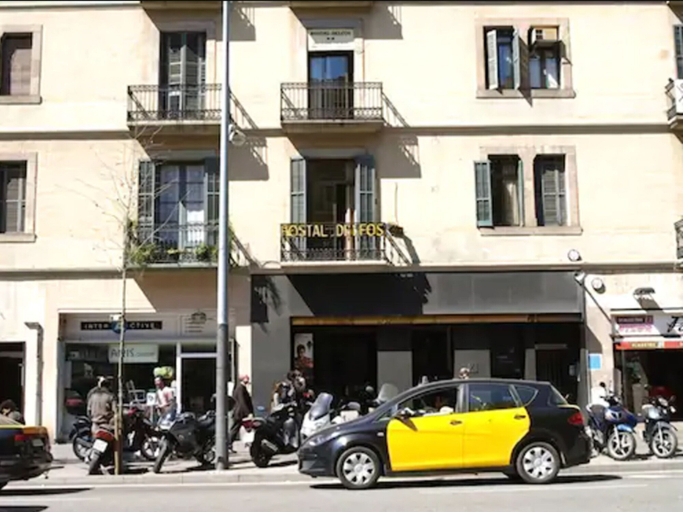 Exterior & Views 2, Hostal Delfos, Barcelona