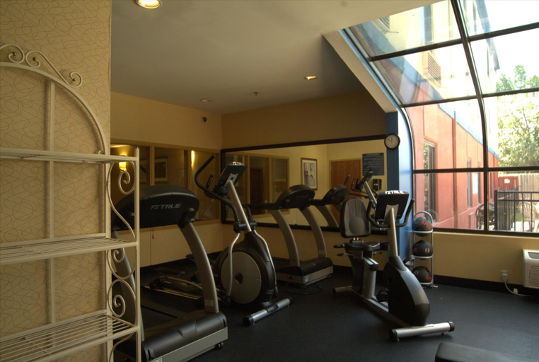 Others 5, Days Inn by Wyndham Tulsa Central, Tulsa