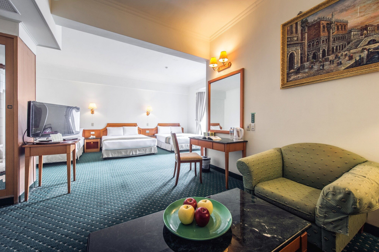 Bedroom 2, Travel Road Hotel, Hualien