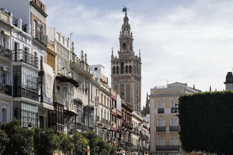 Exterior & Views, Puerta Catedral Holiday Suites, Sevilla