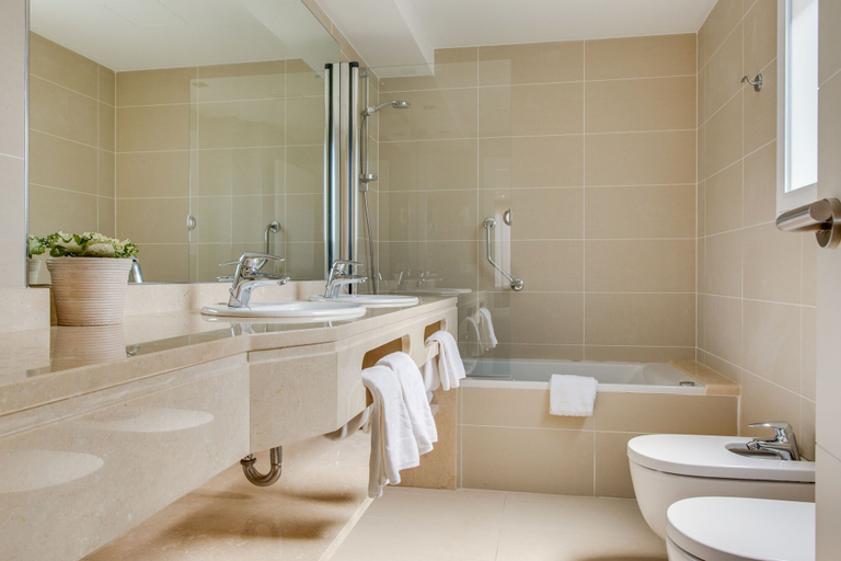 Bathroom 5, Hotel Eden Soller, Baleares