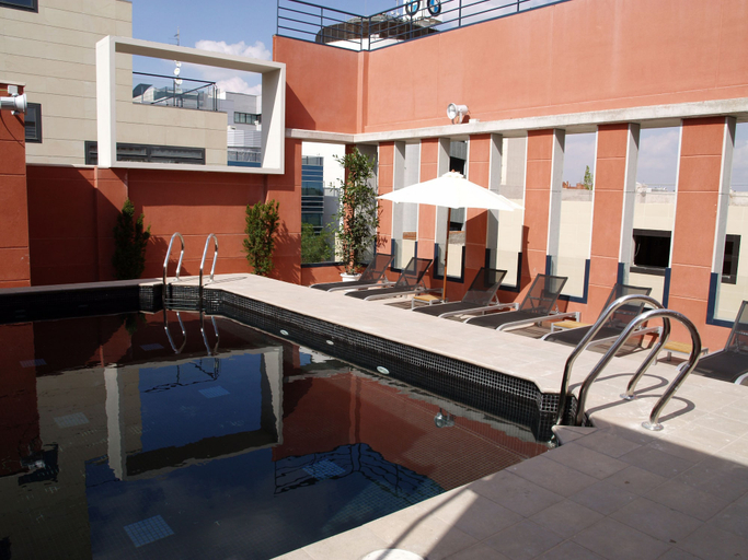 Sport & Beauty 3, Eco Alcala Suites, Madrid