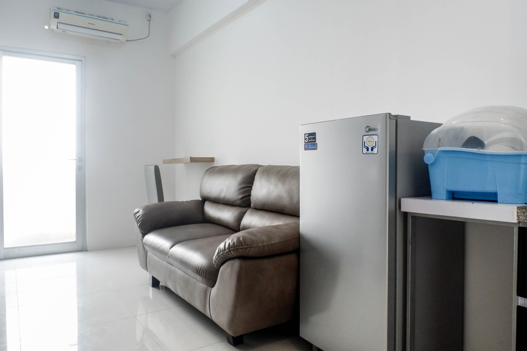 Bedroom 5, Best Deal 2BR Apartment Connected to The Central Mall at Gunawangsa Tidar By Travelio, Surabaya