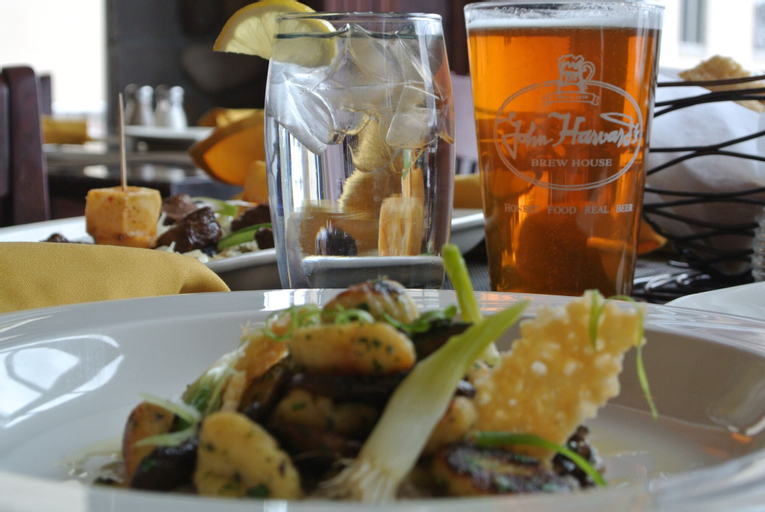 Food & Drinks 6
