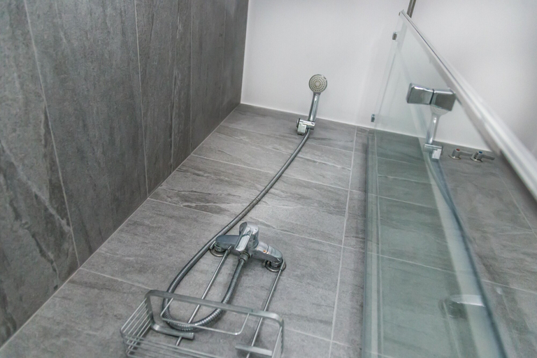 Bathroom 4, Opening Doors Gracia, Barcelona