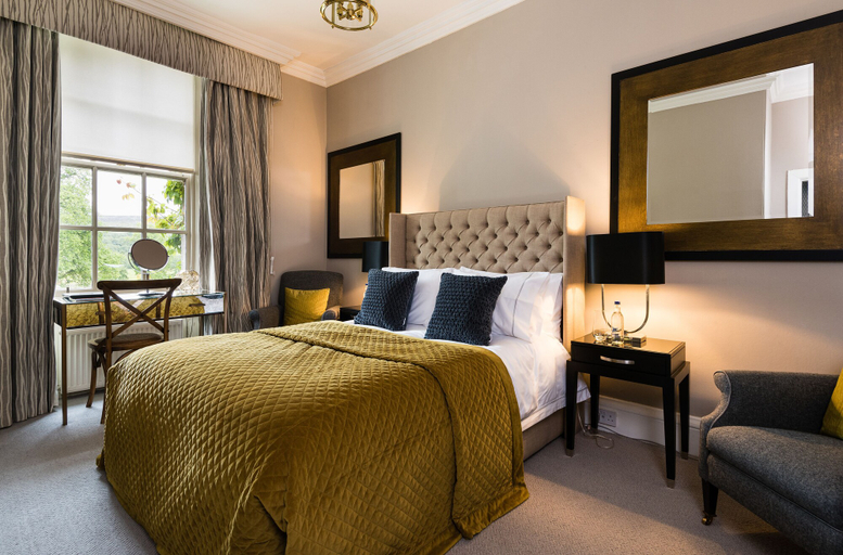 Bedroom 2, The Old Manse of Blair, Perthshire and Kinross