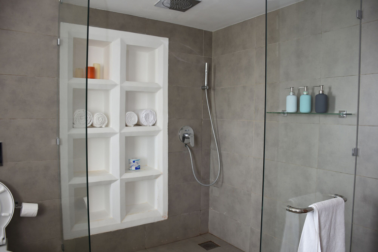 Bathroom 4, Villa Santé by The Serendipity Collection, Kalpitiya