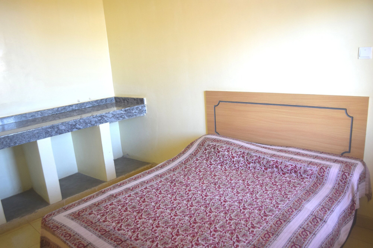 Bedroom 2, Mei Annex, Nyali