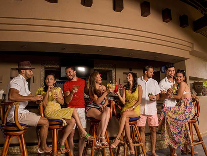 Food & Drinks 4, Gran Pacifica Beach Resort & Homes, Villa Carlos Fonseca