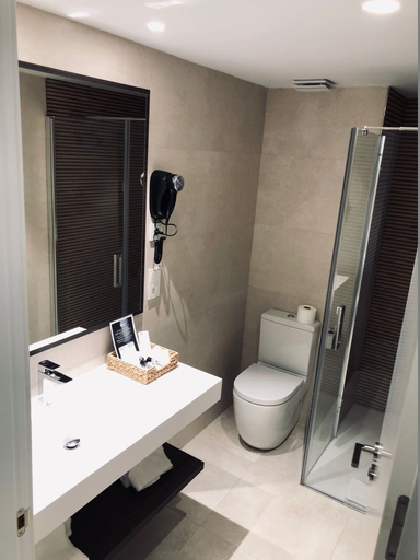 Bathroom 4, Hotel Balneario de la Virgen, Zaragoza