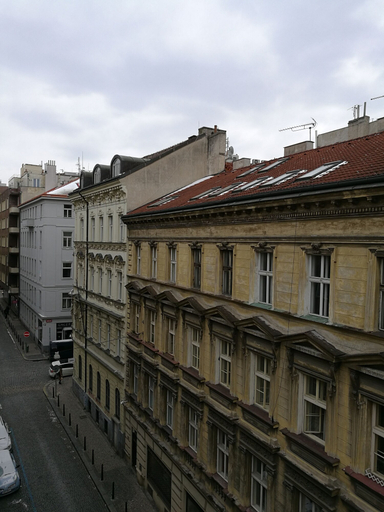 Exterior & Views 2, Hotel PurPur, Praha 1