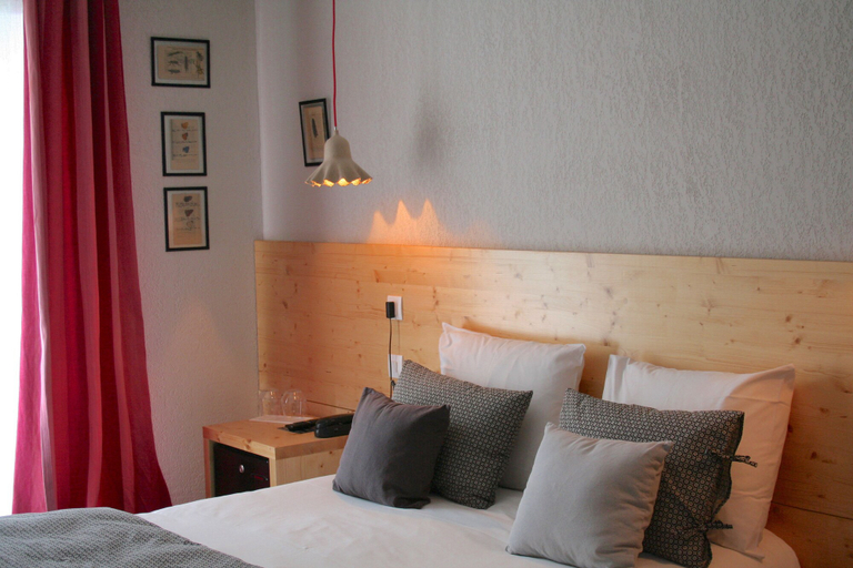 Bedroom 3, Hotel Azteca, Alpes-de-Haute-Provence