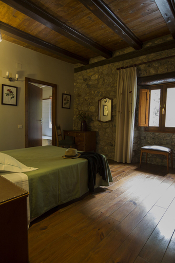 Bedroom 3, Hotel Caldas, Lleida