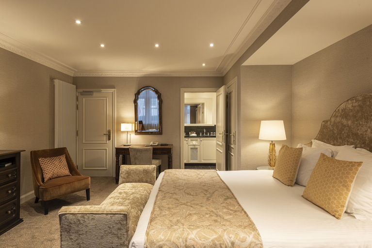 Bedroom 4, Dukes’ Palace Residence – by Dukes’ Hotel Collection, West-Vlaanderen
