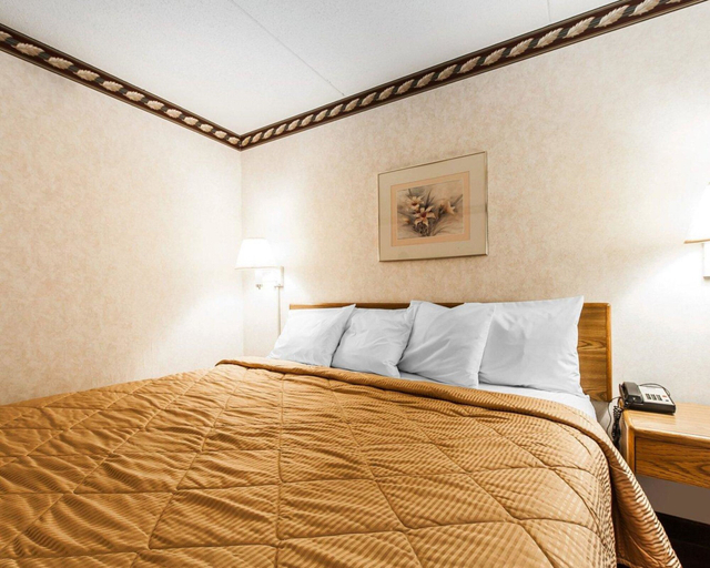 Bedroom 4, Rodeway Inn Sweetwater South, Monroe