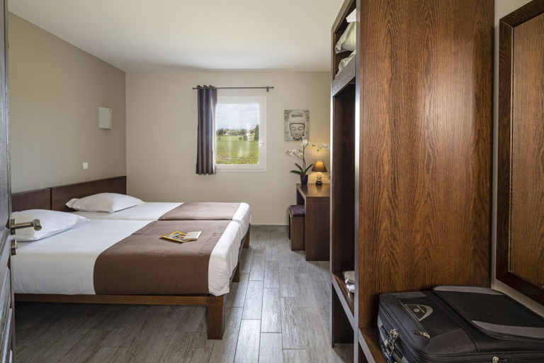 Bedroom 3, Hôtel Le Ya'Tis, Gard