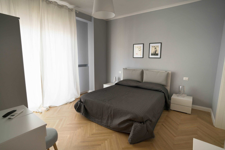 Bedroom 4, Room 56, Bari