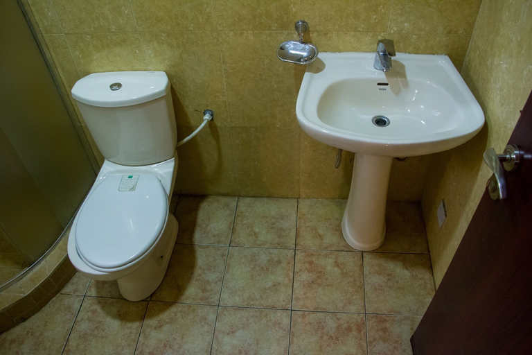 Bathroom 3, Tivoli Residence & Bar, Mushin