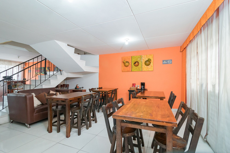 Food & Drinks, Ayenda Casa Maconglo 1022, Santafé de Bogotá