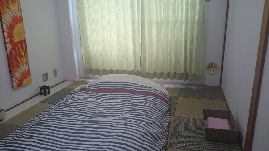 Bedroom 2, Kanazawa-Hachitabi Hiyoku, Kanazawa