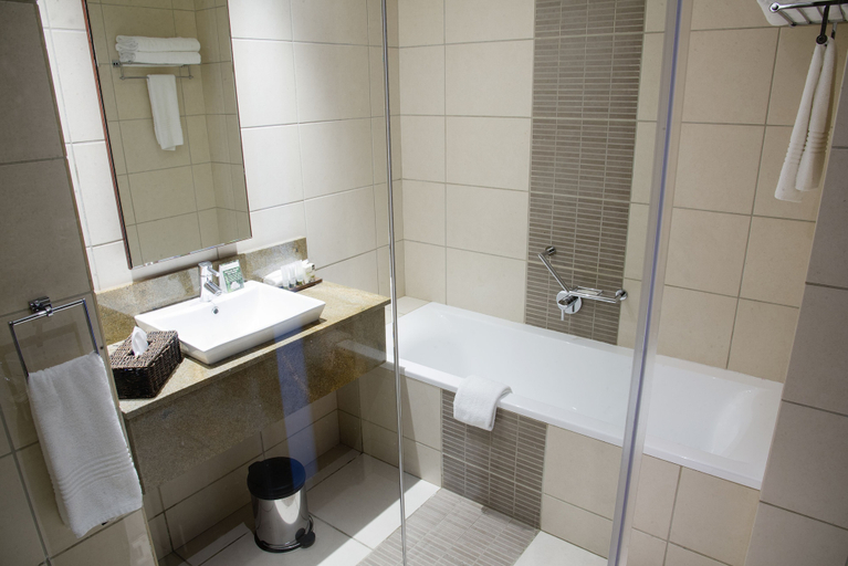 Bathroom 5, Premier Hotel East London ICC, Buffalo City