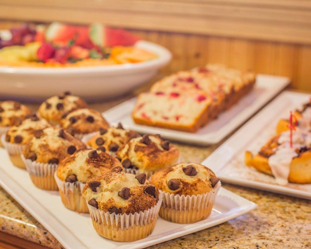 Food & Drinks 5, Quality Inn & Conference Center Brattleboro North, Windham