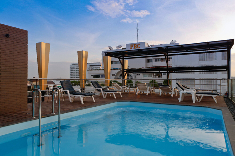 Sport & Beauty 2, Inn House Hotel, Pattaya