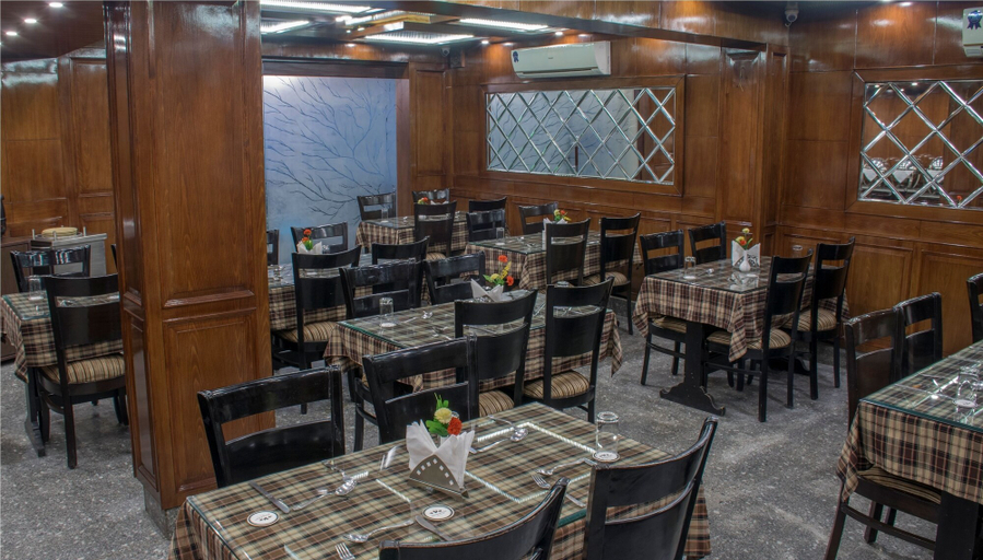 Food & Drinks 5, Hotel Pacific, Srinagar