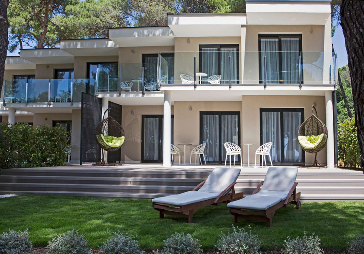 Exterior & Views 2, Park Plaza Arena Pula, Pula