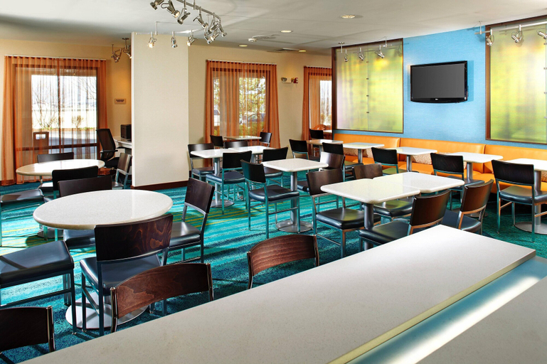 Food & Drinks 4, SpringHill Suites by Marriott Pittsburgh Washington, Washington