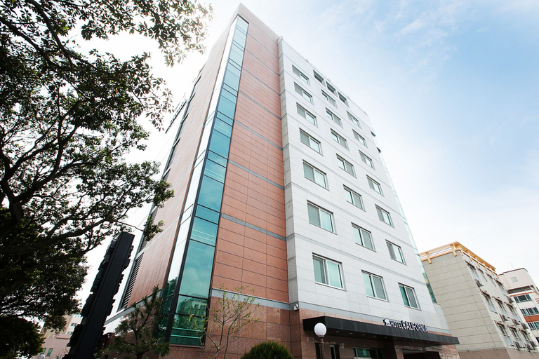 Exterior & Views 2, Hotel California Jeju, Seogwipo