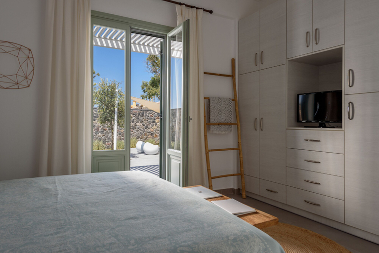 Bedroom 3, Samsara - Santorini Luxury Retreat, South Aegean