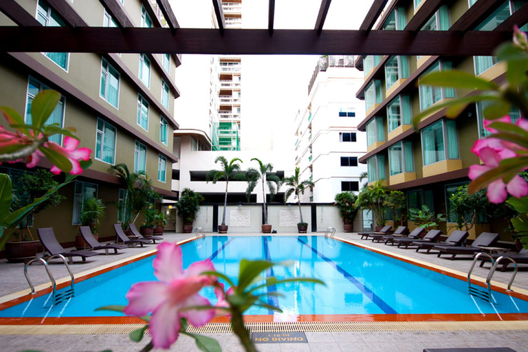 Sport & Beauty 2, Dynasty Grande Hotel, Khlong Toey