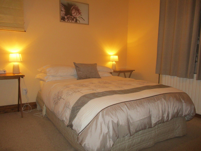Bedroom 3, Mountain Heights Lodge, Ruapehu