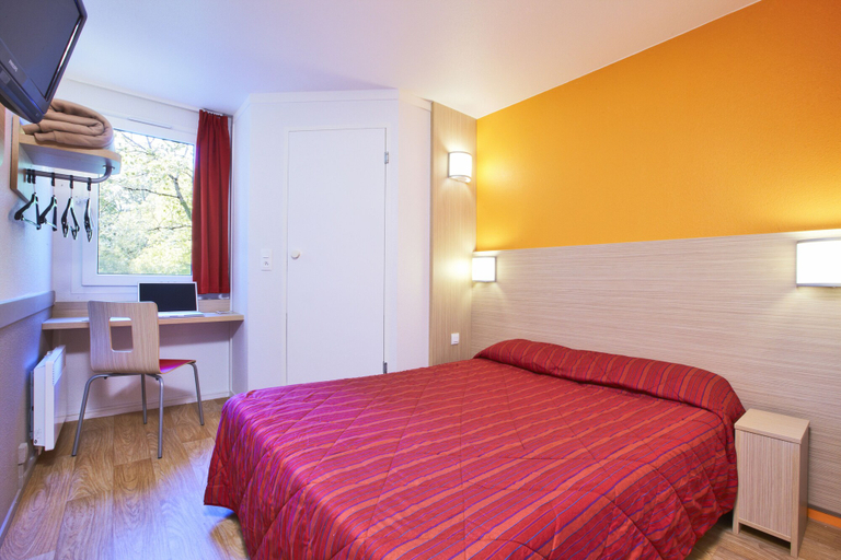 Bedroom 2, Premiere Classe Beziers, Hérault
