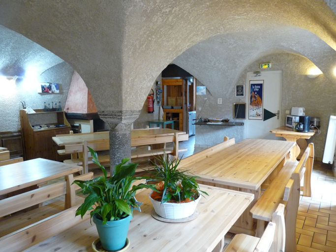Food & Drinks 5, Gîte Aiguillette Du Lauzet, Hautes-Alpes
