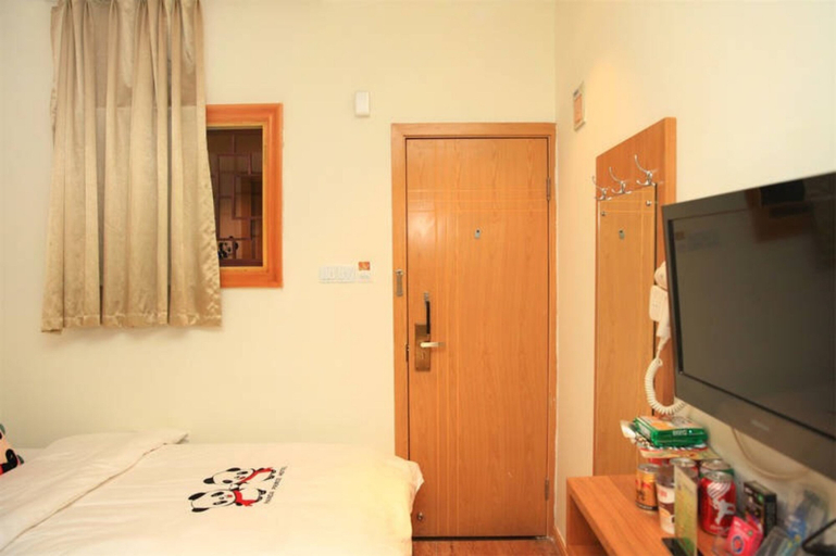 Bedroom 5, Panda Club Jiaotong University Branch, Chengdu