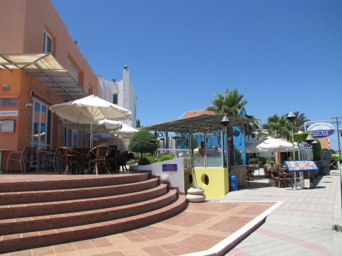 Exterior & Views 2, Valsami Hotel Apartments, South Aegean